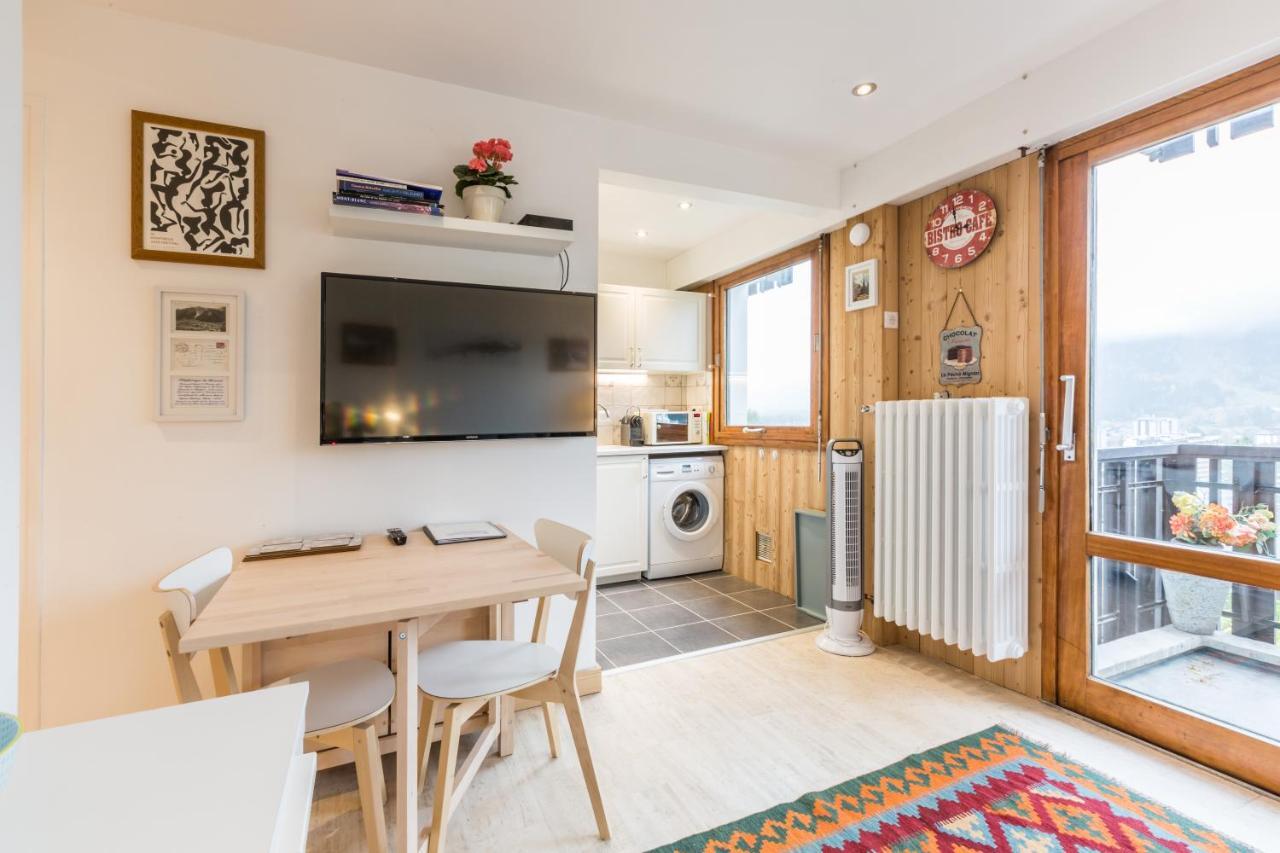 Apartment Le Pied Du Brevent - Walk To Ski Lift, Chamonix Getaway Εξωτερικό φωτογραφία
