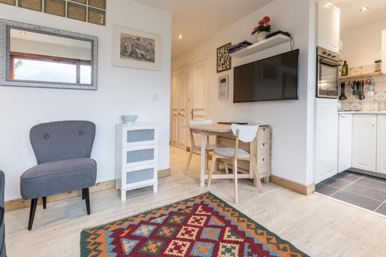 Apartment Le Pied Du Brevent - Walk To Ski Lift, Chamonix Getaway Εξωτερικό φωτογραφία